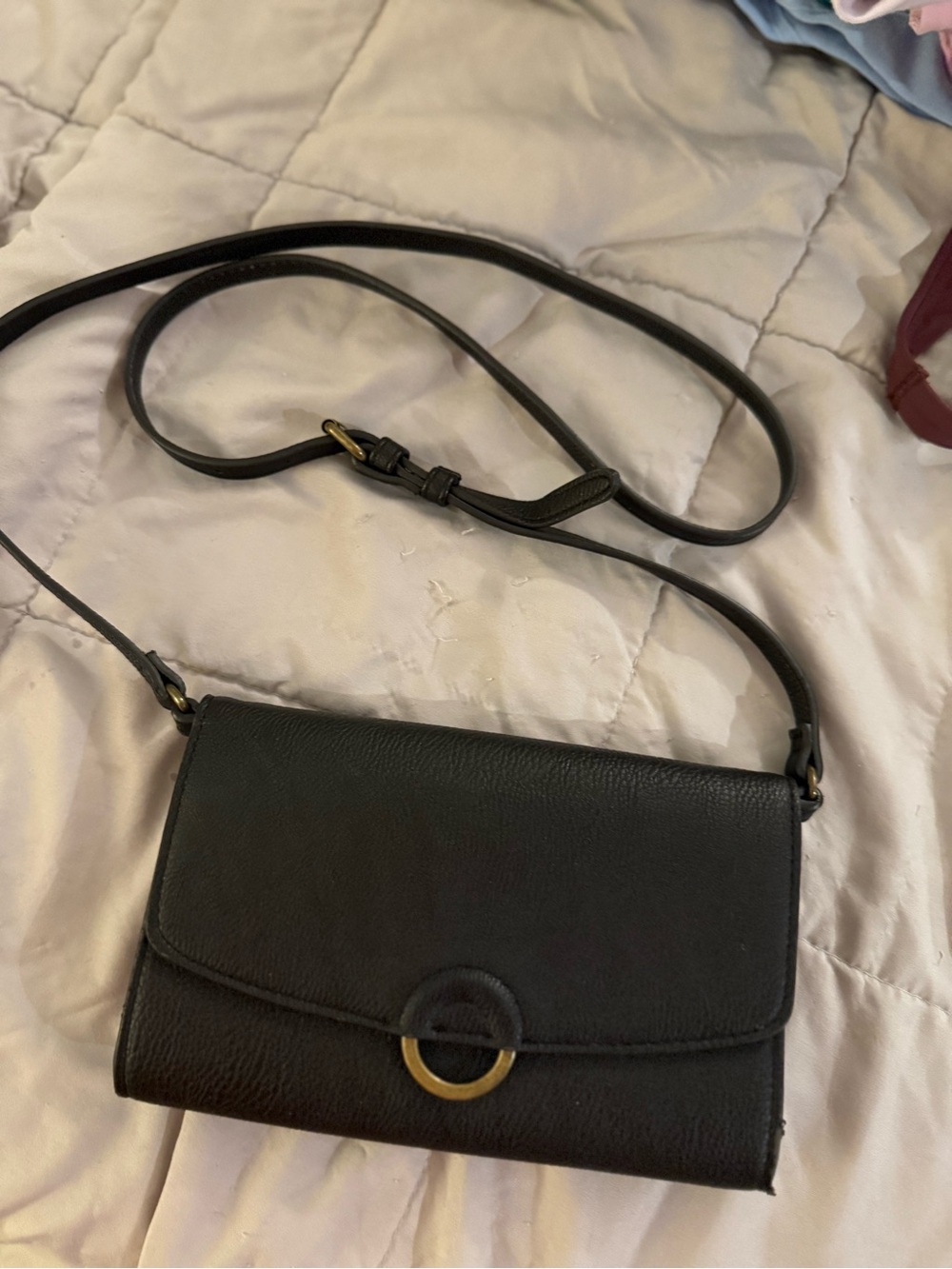 Classic Black Leather Crossbody Bag with Gold Accent